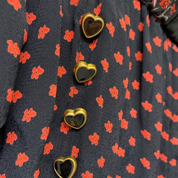 River Island tie neck navy midi dress with dainty red flowers. Size 8 - Picture 5 of 5